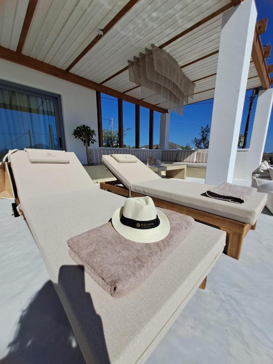 Adriana Luxury Villas Adamantas  Exterior foto